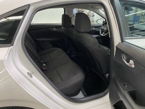 Used 2021 Kia Forte LXS image 11