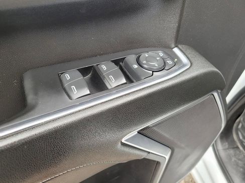 Used 2024 Chevrolet Silverado 2500 LT AWD/4WD image 21
