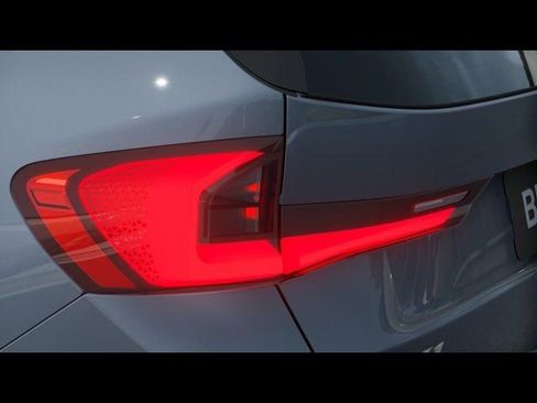 Used 2025 BMW X1 xDrive28i w/ Convenience Package image 9