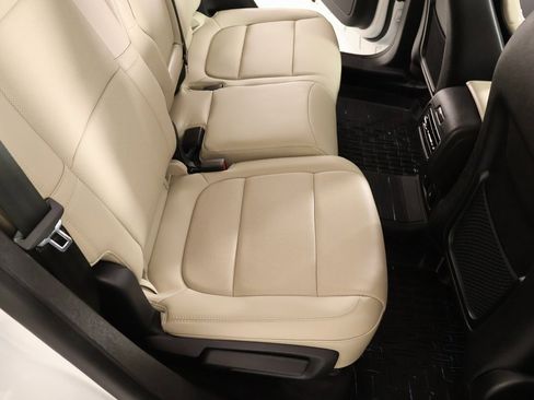 Certified 2025 Lincoln Corsair Reserve w/ Equipment Group 202A image 14