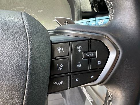 Used 2024 Lexus LX 600 4WD w/ Appearance Package image 20