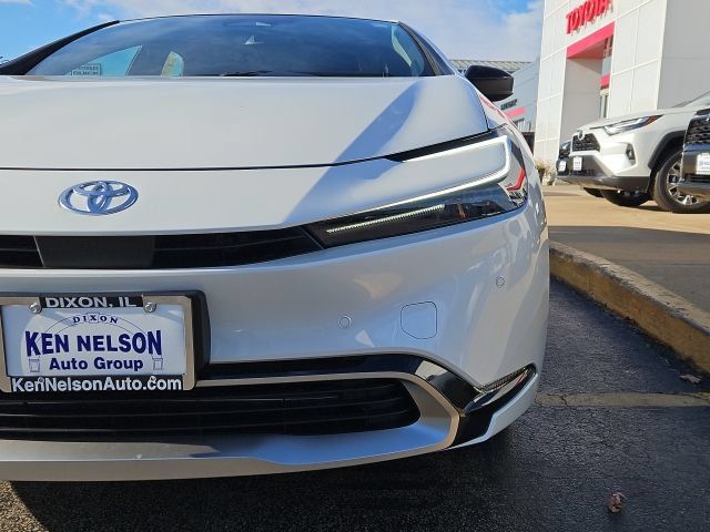 New 2026 Toyota Prius Plug-In Hybrid FWD image 3