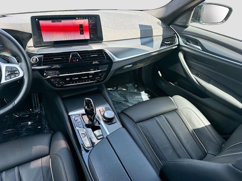 Used 2023 BMW M550i xDrive w/ Executive Package AWD/4WD image 20