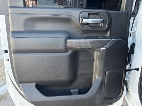 Used 2023 Chevrolet Silverado 2500 LTZ w/ LTZ Premium Package image 47