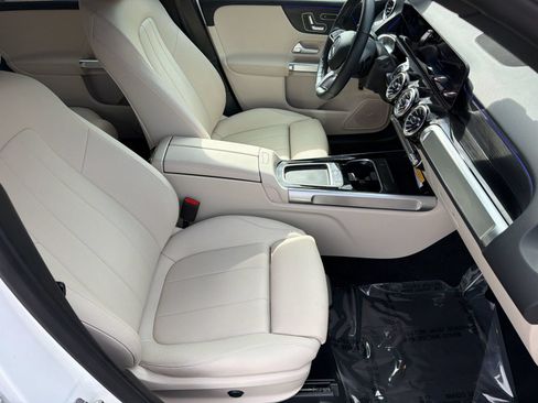 Certified 2026 Mercedes-Benz GLB 250 4MATIC image 24