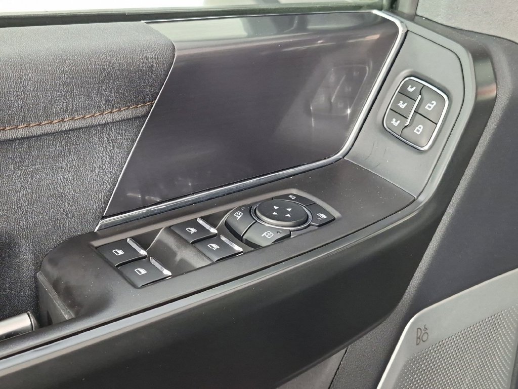 Used 2023 Ford F150 Raptor AWD/4WD image 15