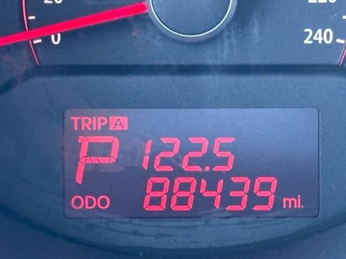 Used 2011 Kia Sorento LX w/ Convenience Pkg image 15