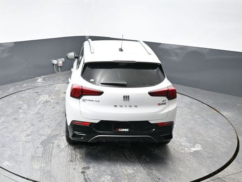 Used 2024 Buick Encore GX Sport Touring image 43