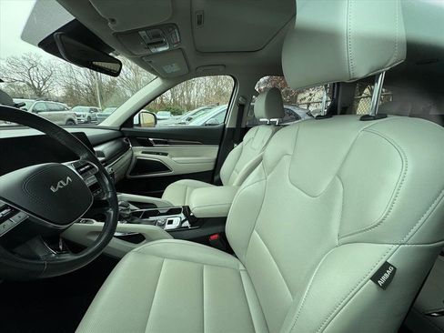 Certified 2023 Kia Telluride S w/ S Sunroof Package image 8