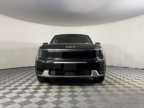 Used 2024 Kia EV9 Light image 5