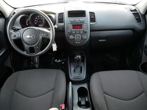 Used 2013 Kia Soul image 10