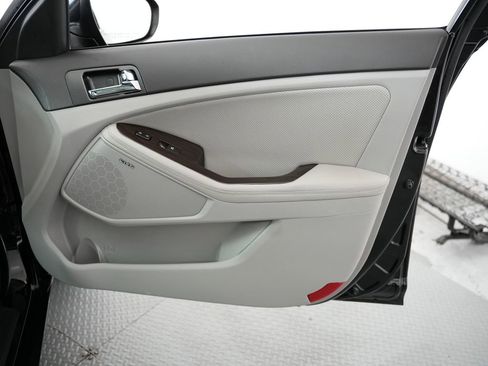 Used 2013 Kia Optima EX w/ Premium Pkg image 50