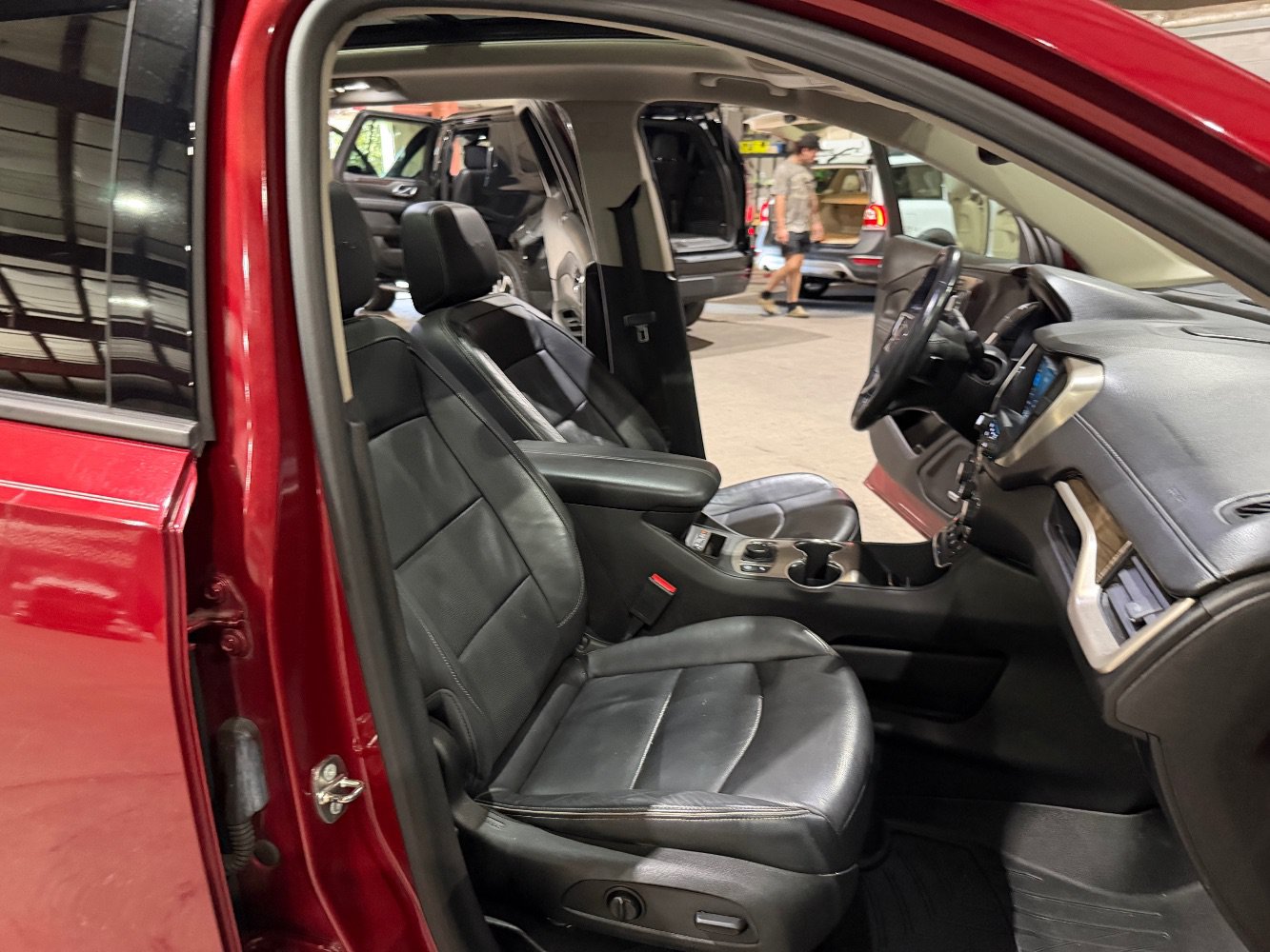Used 2018 GMC Terrain Denali w/ Comfort Package FWD image 27