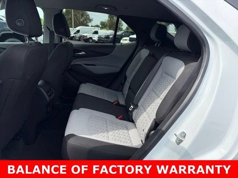 Used 2023 Chevrolet Equinox LT FWD image 15