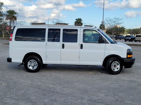 Used 2020 Chevrolet Express 2500 LS w/ Driver Convenience Package image 31