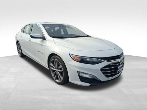 Used 2023 Chevrolet Malibu LT w/ Driver Confidence Package FWD image 4