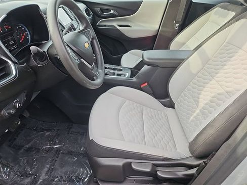 Used 2018 Chevrolet Equinox LS w/ LPO, Cargo Package image 27