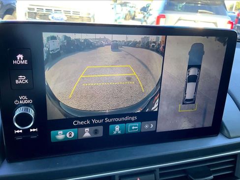 Used 2025 Honda Pilot Elite image 27