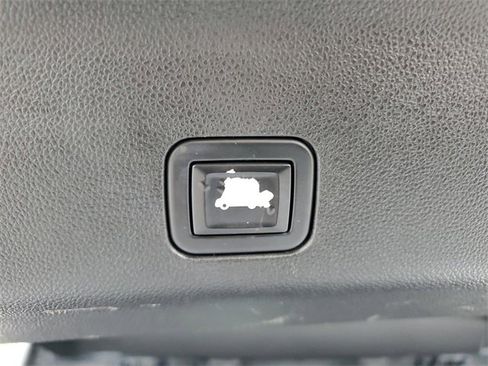 Certified 2021 Chevrolet Tahoe LT w/ LT Signature Package image 10