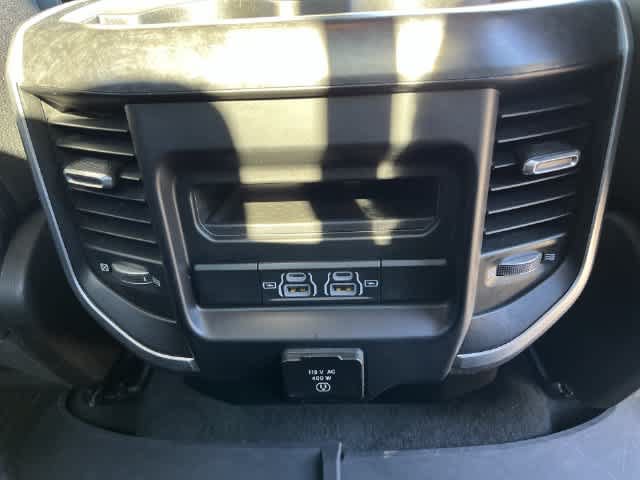 Used 2022 RAM 1500 Big Horn AWD/4WD image 18