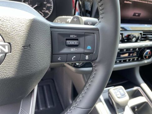 New 2026 Nissan Pathfinder SV FWD image 27
