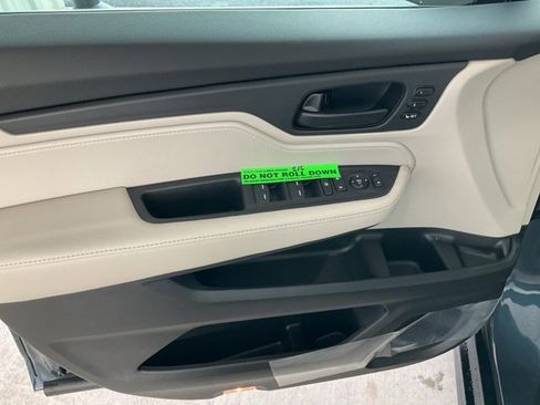 New 2026 Honda Odyssey EX-L image 5