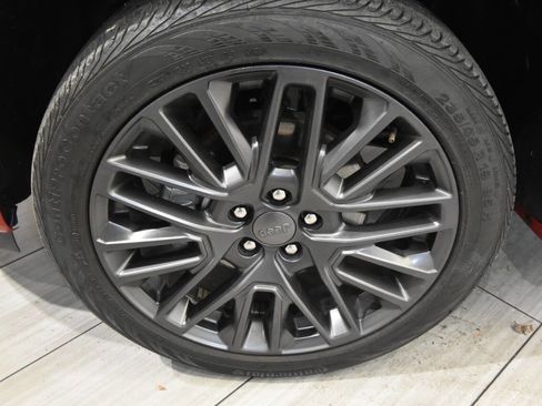 Used 2022 Jeep Compass Limited image 10