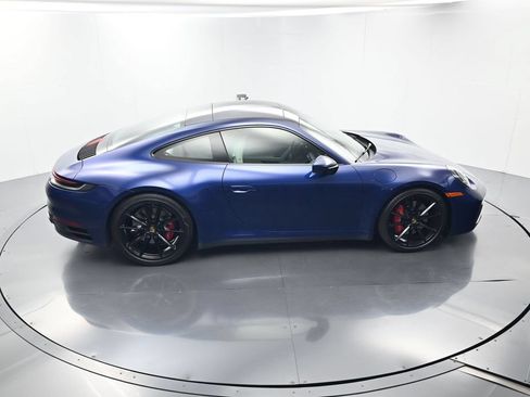 Certified 2022 Porsche 911 Carrera 4S AWD/4WD image 42