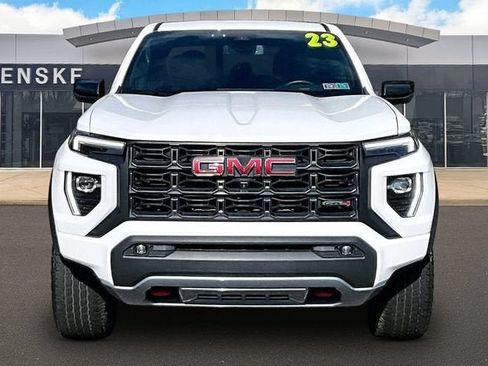 Used 2023 GMC Canyon AT4 w/ Technology Package AWD/4WD image 3