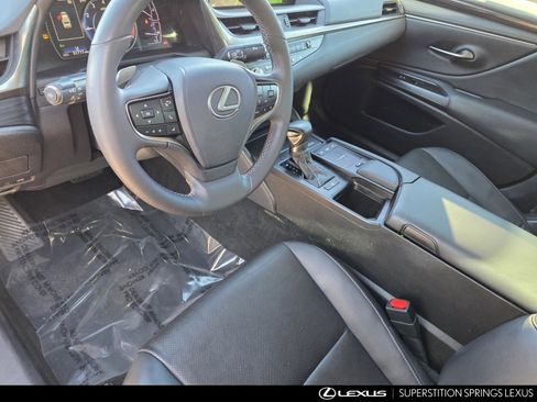 Certified 2021 Lexus ES 350 w/ Premium Package image 14