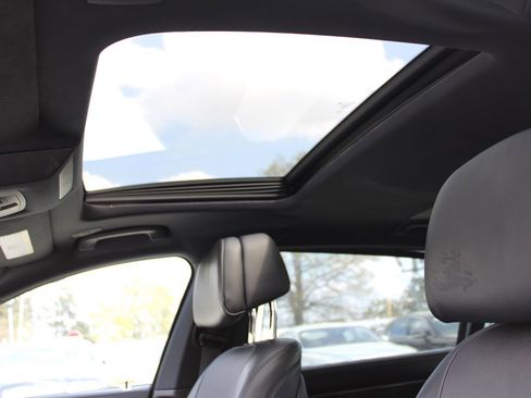 Used 2014 BMW 750Li image 21