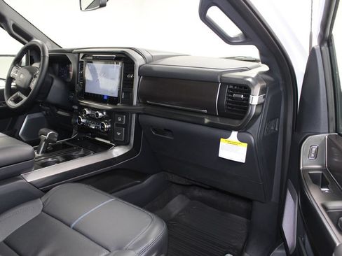 New 2025 Ford F150 Platinum w/ Equipment Group 702A High AWD/4WD image 28