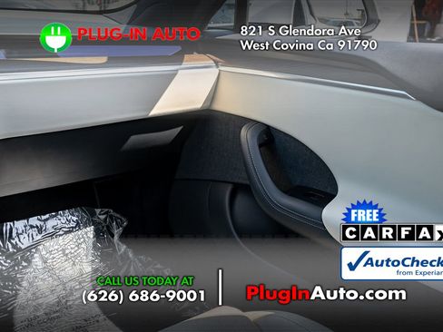 Used 2022 Tesla Model S image 17