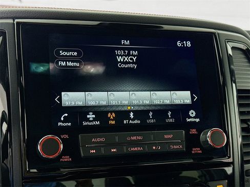 Used 2024 Nissan Titan PRO-4X image 6