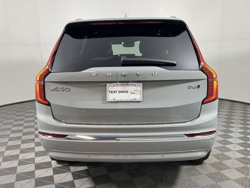 Used 2026 Volvo XC90 B6 Plus w/ Protection Package Premier AWD/4WD image 7
