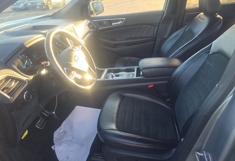 Used 2023 Ford Edge ST-Line AWD/4WD image 2