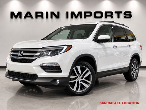 Used 2017 Honda Pilot Elite image 1