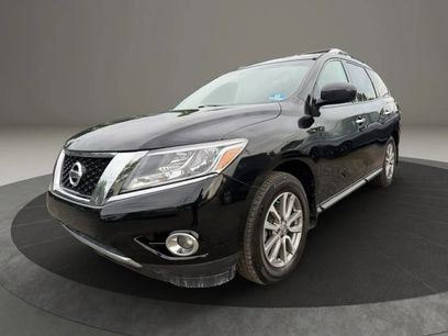 Used 2015 Nissan Pathfinder SV w/ Trailer Tow Package