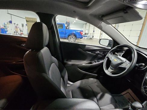 Used 2023 Chevrolet Malibu LT image 13