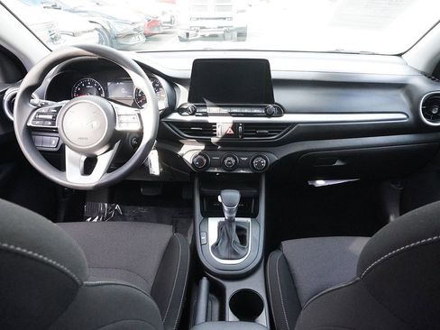 Used 2023 Kia Forte LXS image 34