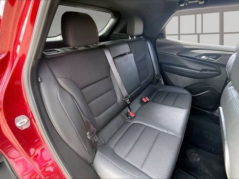 Used 2021 Chevrolet TrailBlazer RS w/ Sun and Liftgate Package image 24