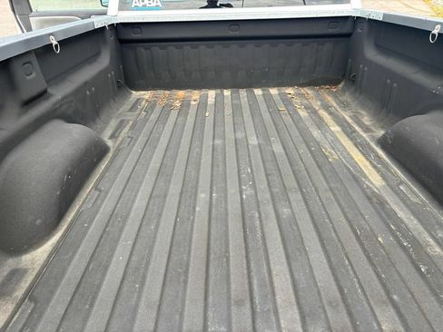 Used 2016 GMC Sierra 1500 2WD Regular Cab image 19