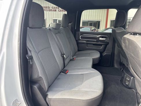 Used 2024 RAM 2500 Big Horn image 9