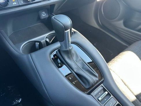 New 2025 Honda HR-V LX image 22