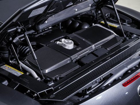 Used 2015 Audi R8 V10 w/ Full Leather Package image 31