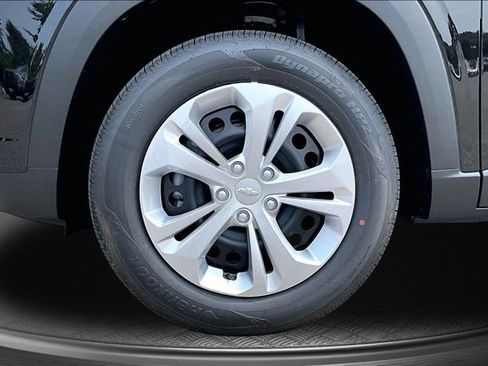 New 2026 Chevrolet Trax LS FWD image 11