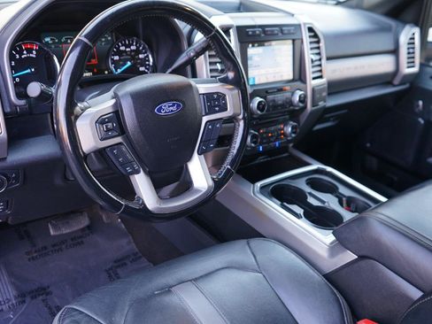 Used 2018 Ford F250 Platinum w/ Platinum Ultimate Package AWD/4WD image 12