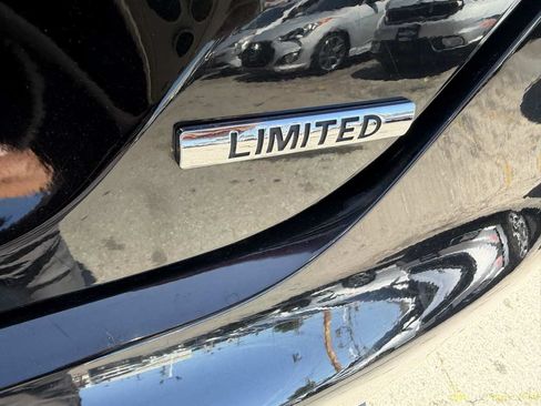 Used 2014 Hyundai Sonata Limited w/ Technology Package 05 FWD image 15