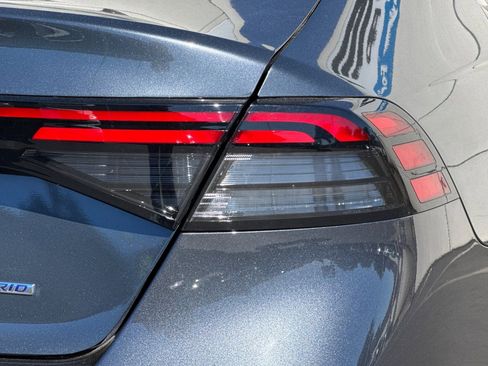 Used 2025 Honda Accord EX-L image 32