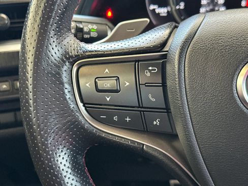 Used 2021 Lexus UX 200 F Sport w/ Accessory Package (Z2) FWD image 27